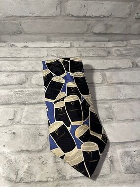 Novelty pint beer Guinness  Pattern Men's Tie - Blue, Black, Cream 100% silk